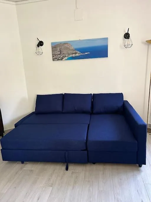 Villa Mia Mondello, 200M To Beach, Private Parking Palermo Italy