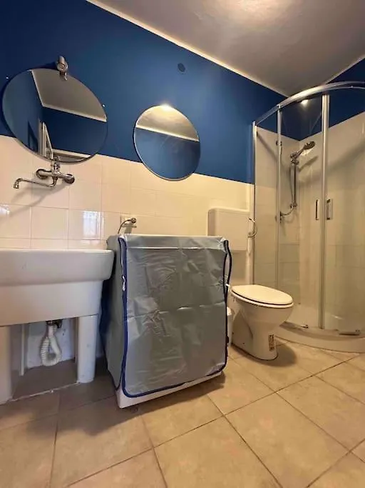 Villa Mia Mondello, 200M To Beach, Private Parking Palermo Italy