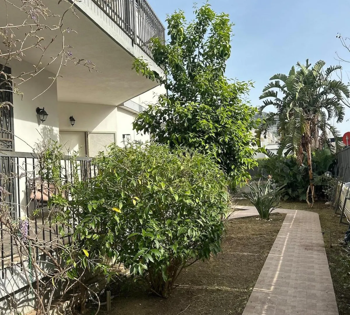 Villa Mia Mondello, 200M To Beach, Private Parking Palermo